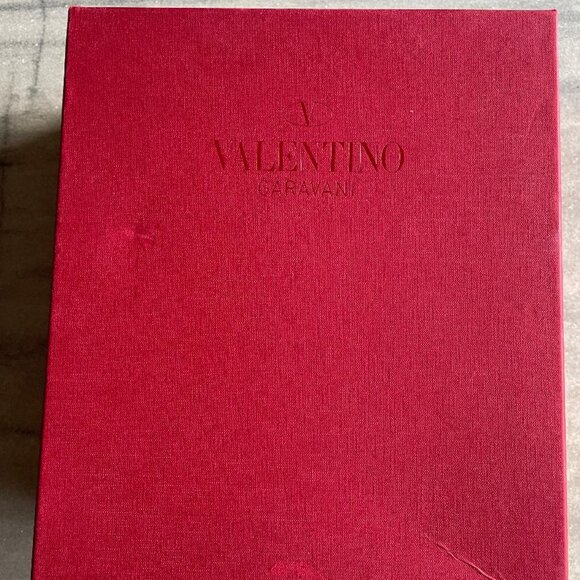 Valentino Garavani Rockstud Cage Leather Pumps with Studs **BRAND NEW** - Picture 4 of 9